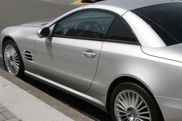 中古の軽自動車がtics自社ローンであなたのものに